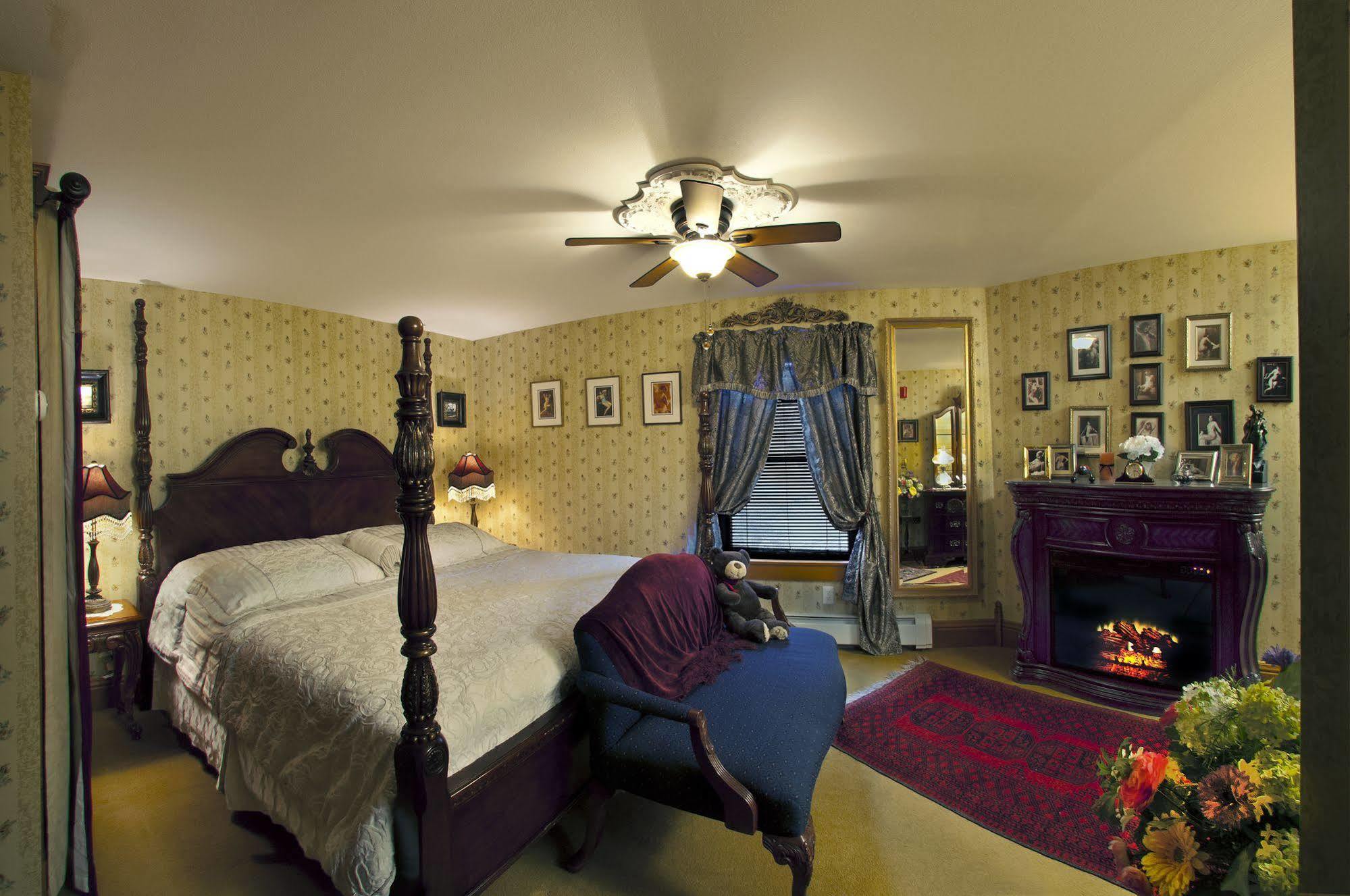 The Historic Elk Mountain Hotel 외부 사진