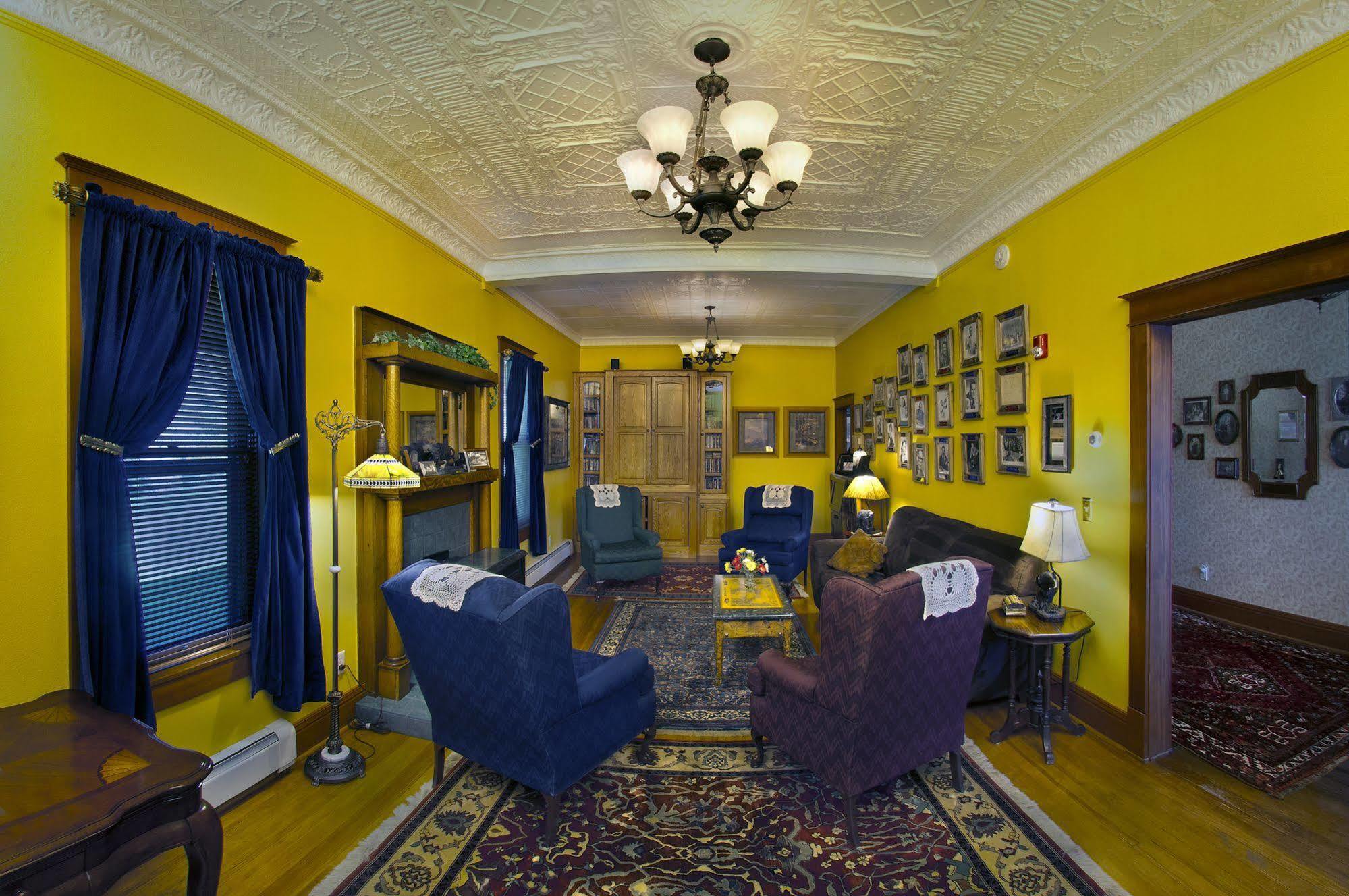 The Historic Elk Mountain Hotel 외부 사진